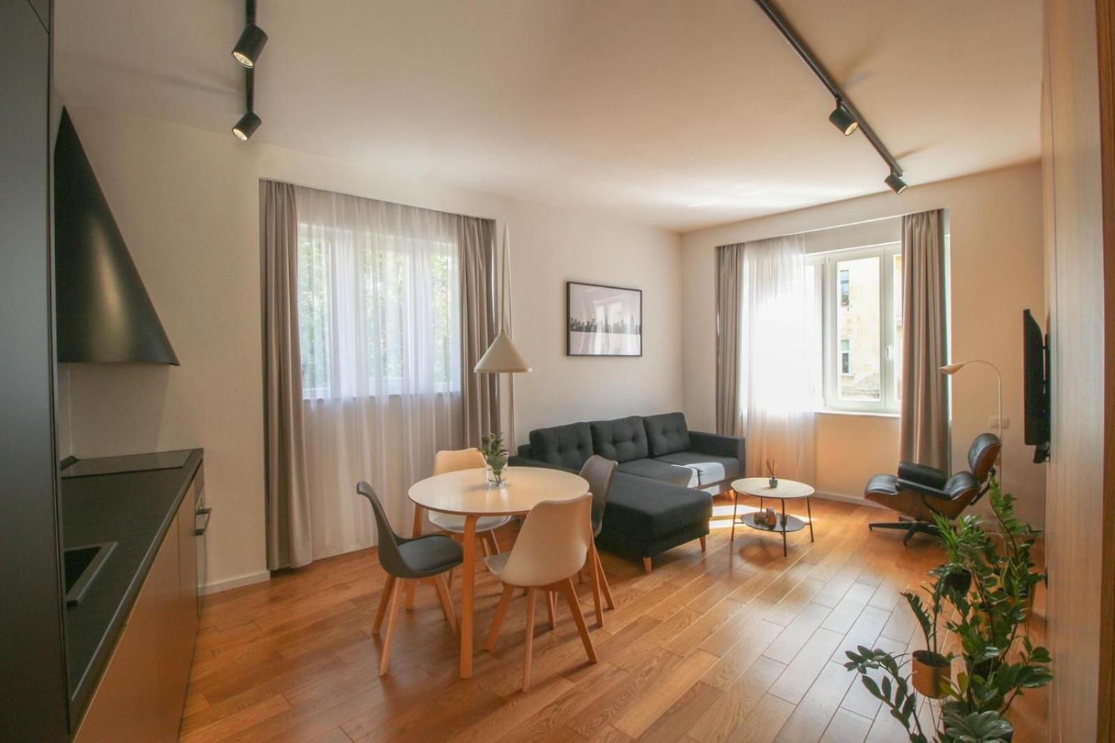 River'S Apartament Клуж-Напока Екстериор снимка